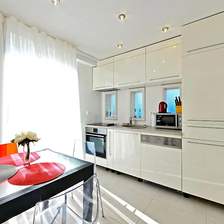 Palace Lidija, - Blue Lagoon Apartamento Split