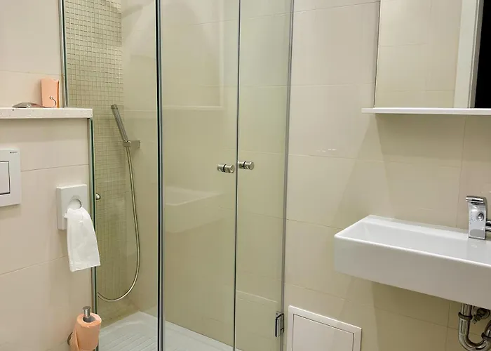 Palace Lidija, - Blue Lagoon * 斯普利特